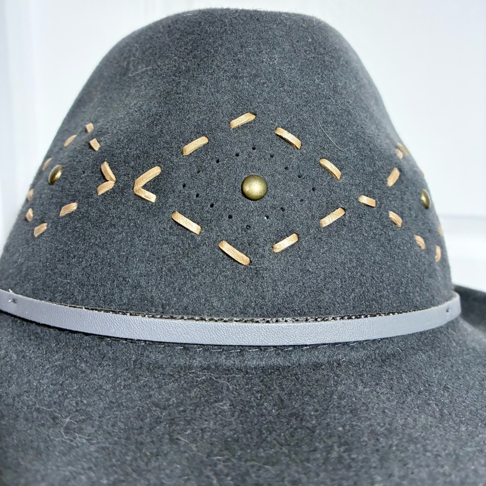 Cha Cha’s House Of Ill Repute Diamond Stitched Studded Wool Fedora Gray OS - Picture 3 of 10